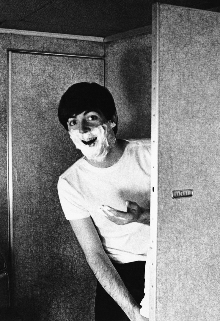 The Beatles on the road, 1964-1966