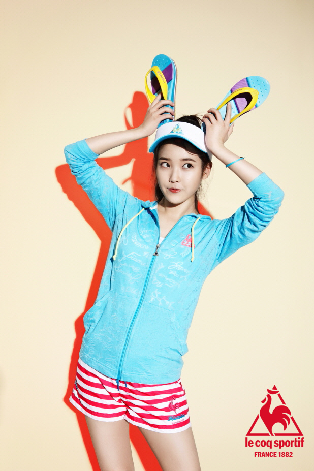IU