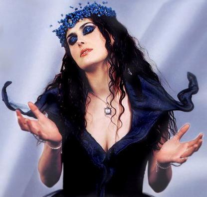 Sharon den Adel