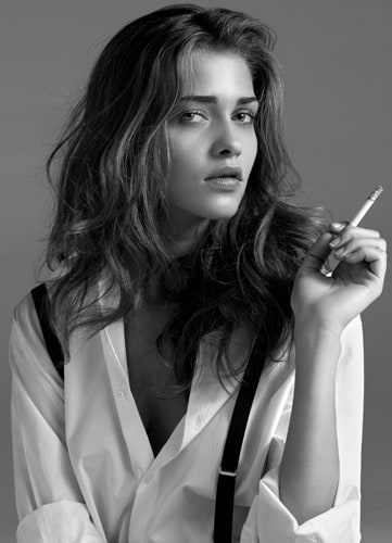 Ana Beatriz Barros