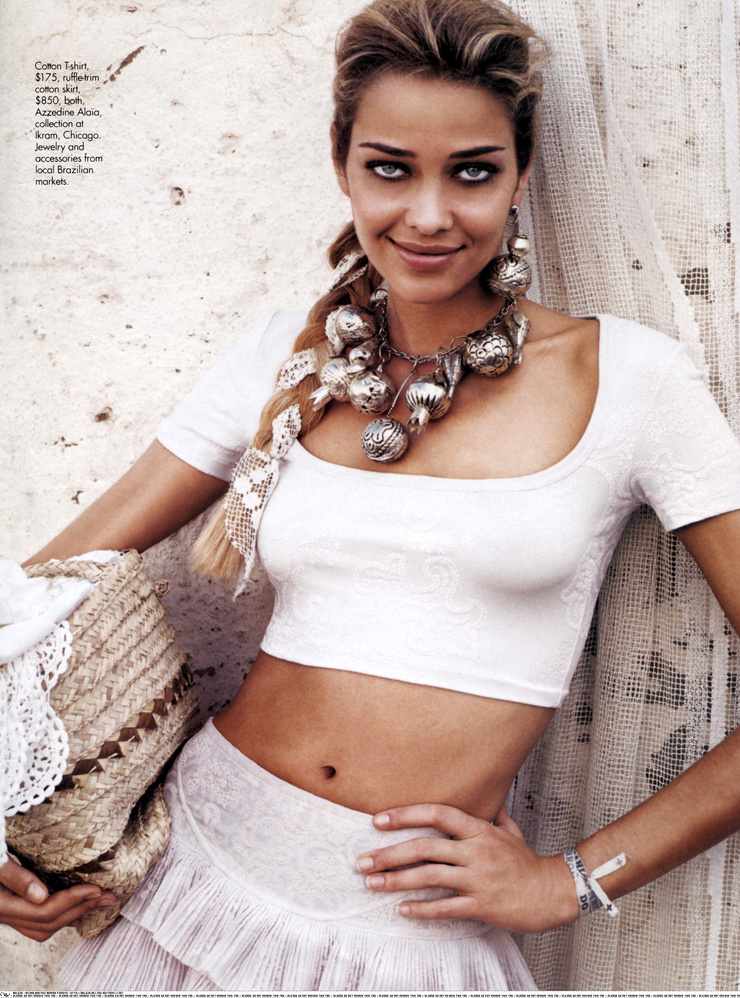 Ana Beatriz Barros