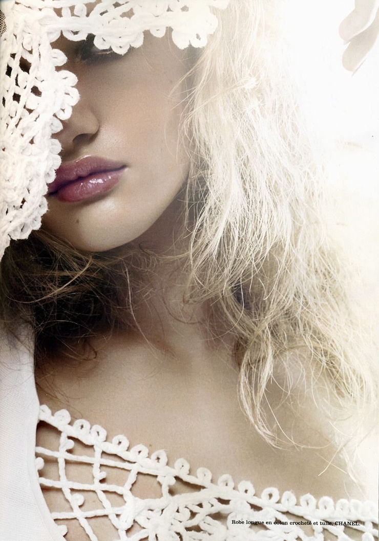 Rosie Huntington-Whiteley Rosie Huntington-Whiteley