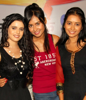 Asha Negi Asha Negi