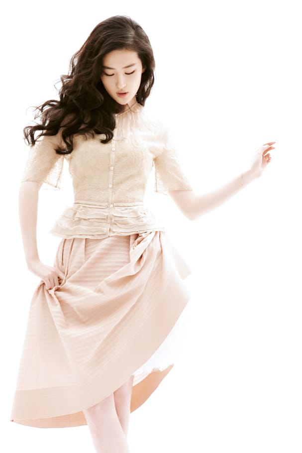 Yifei Liu