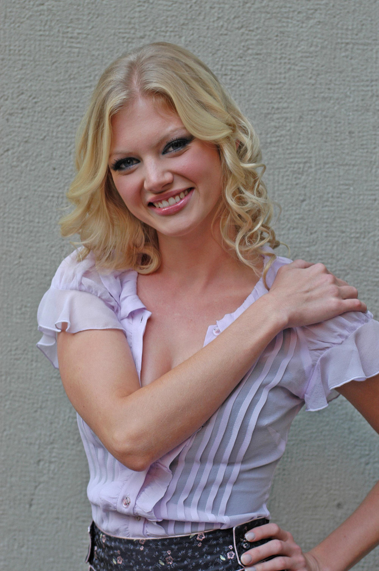 Cariba Heine
