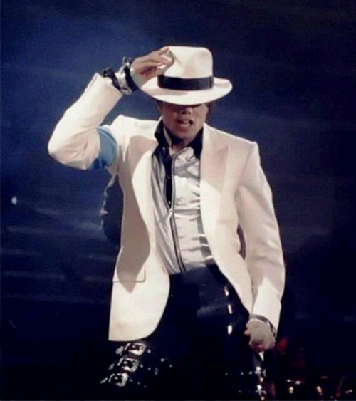 Smooth Criminal