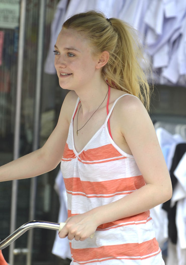 Dakota Fanning