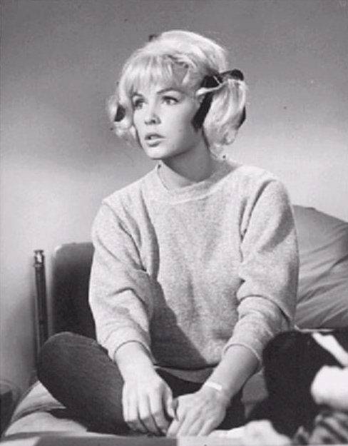 Stella Stevens