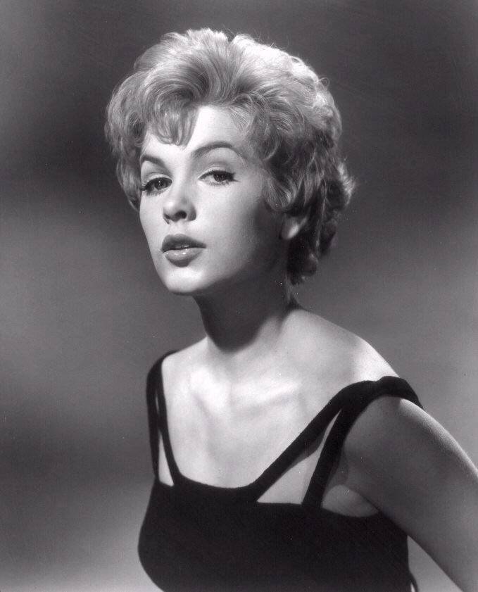 Stella Stevens