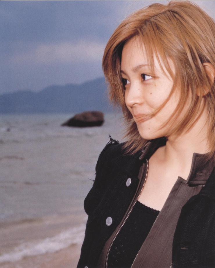 Yoshizawa Hitomi
