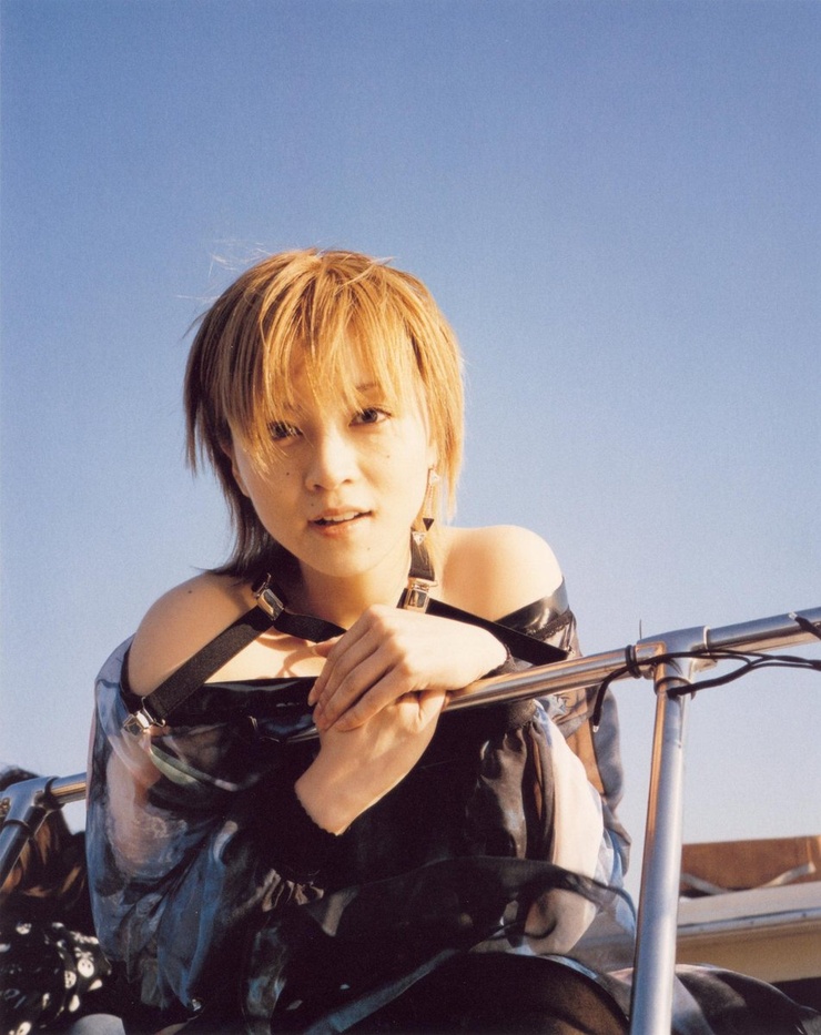 Yoshizawa Hitomi