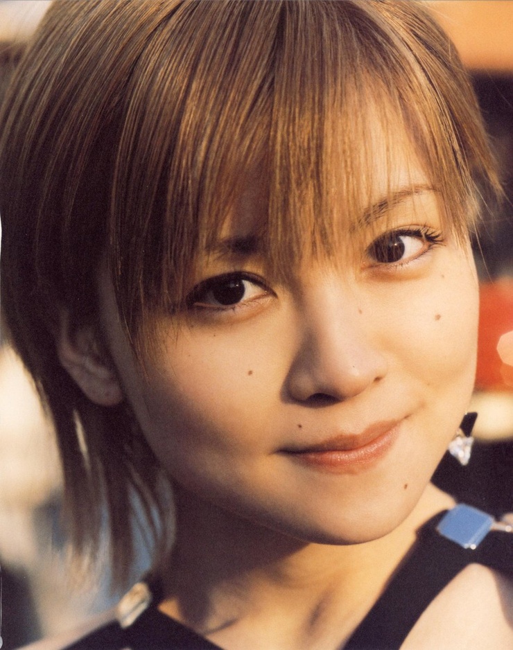 Yoshizawa Hitomi