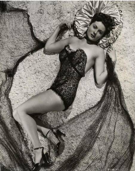 Rhonda Fleming