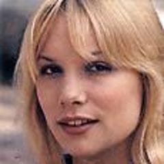 Monique van de Ven Monique van de Ven
