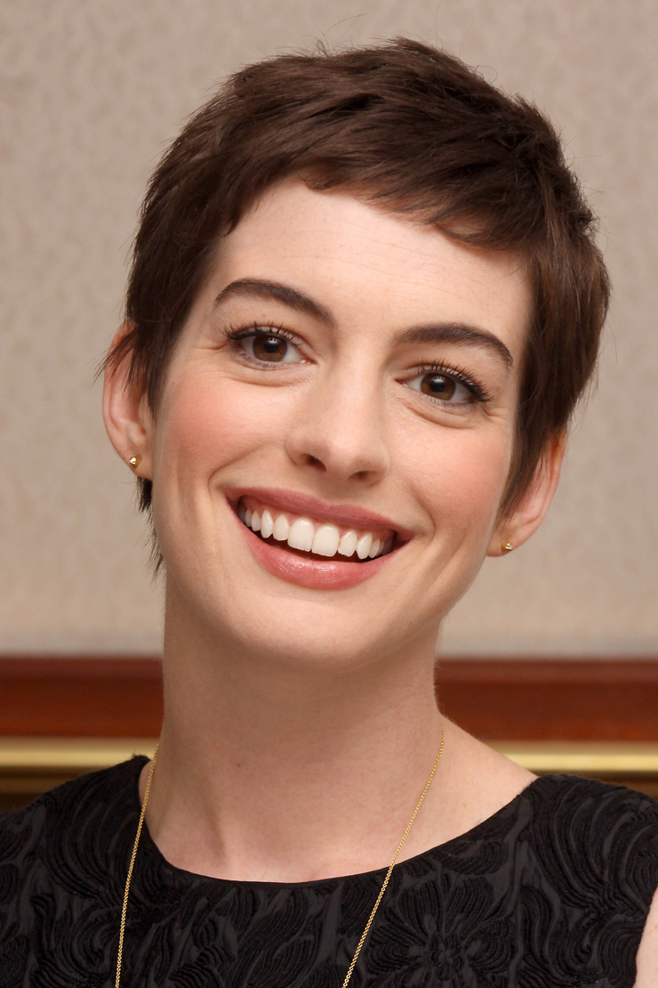 Anne Hathaway