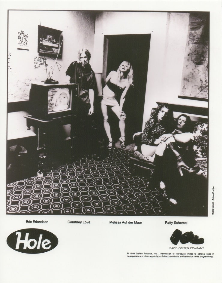 Hole