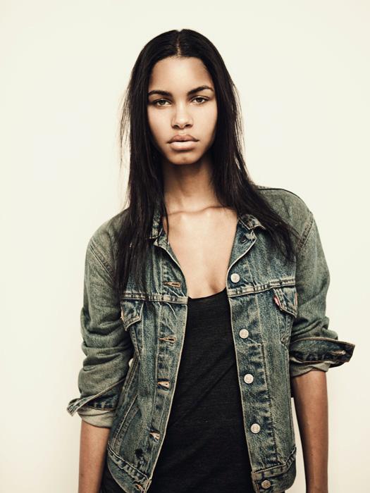 Daiane Sodre Daiane Sodre
