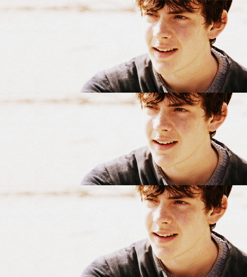 Skandar Keynes