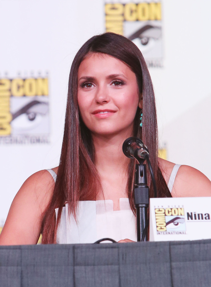 Nina Dobrev