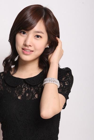 Jin Se-Yeon