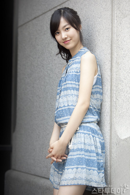 Jin Se-Yeon