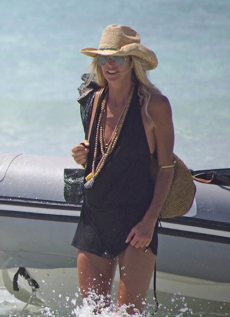 Elle Macpherson