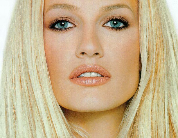 Karen Mulder