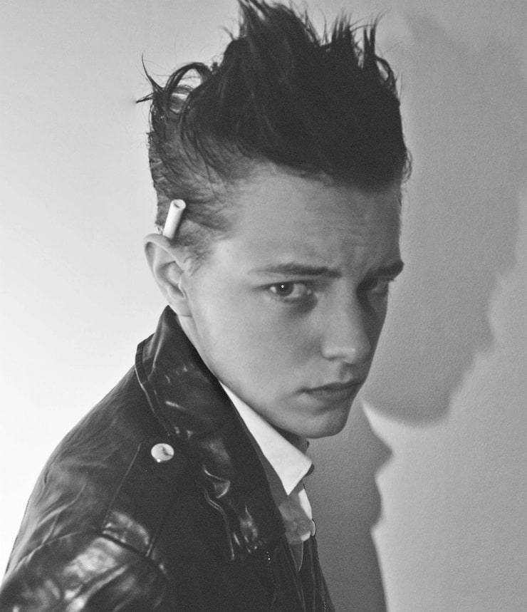 Erika Linder