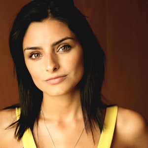 Next photo of Aislinn Derbez