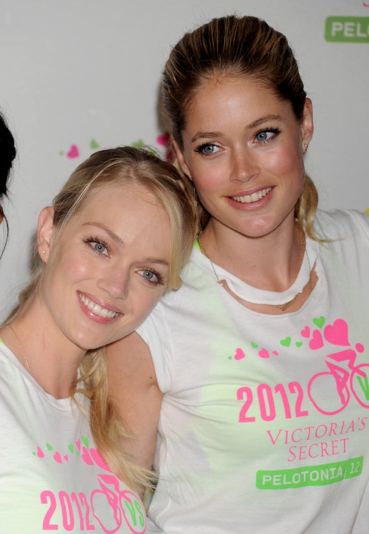 Lindsay Ellingson