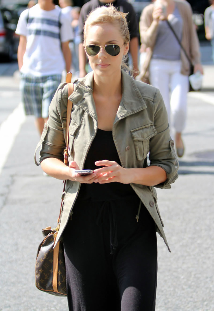 Laura Vandervoort