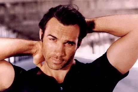 Adrian Paul