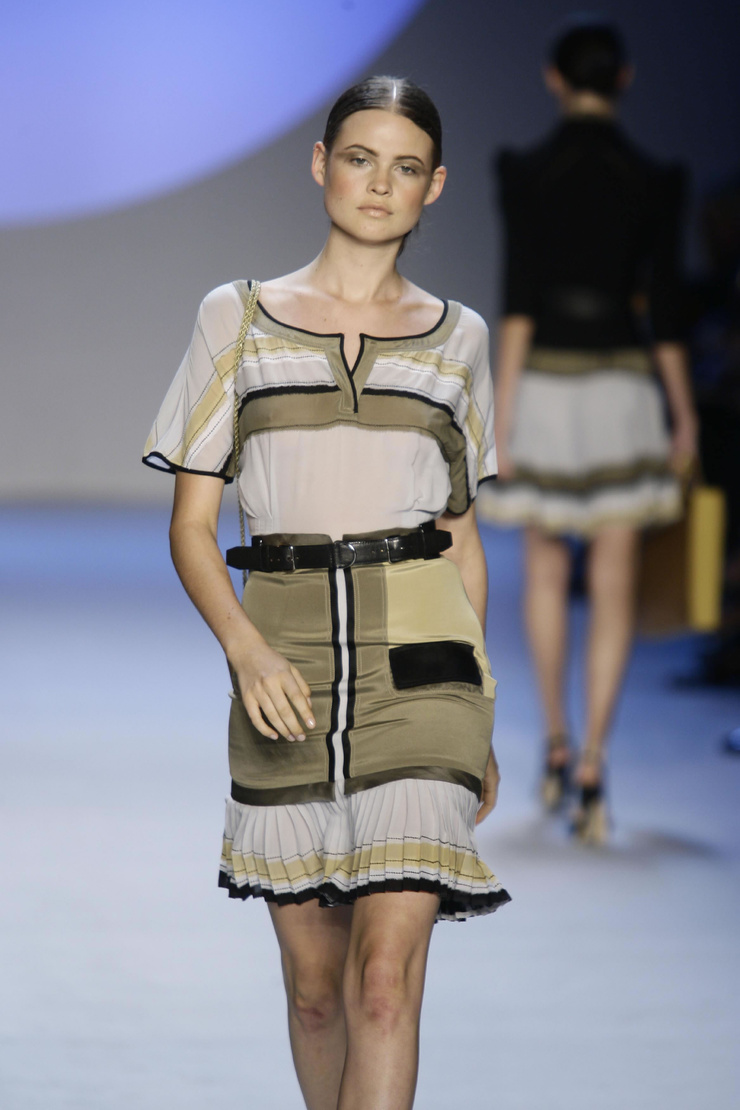 Behati Prinsloo Behati Prinsloo