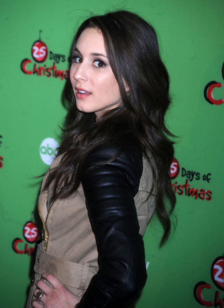 Troian Bellisario Troian Bellisario