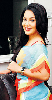 Umie Aida