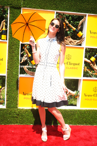 Hilary Rhoda Hilary Rhoda