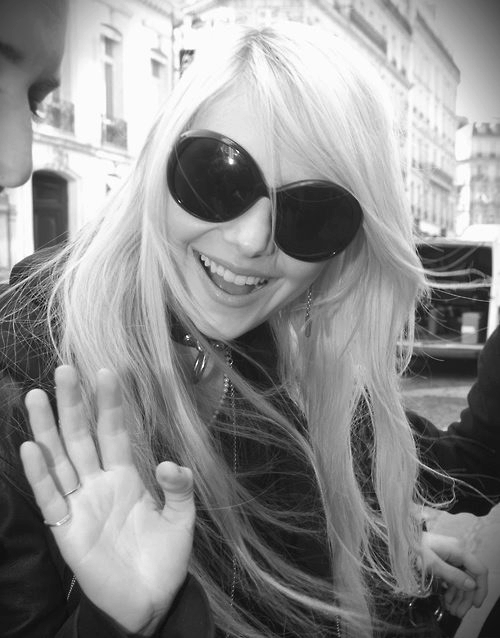 Taylor Momsen Taylor Momsen