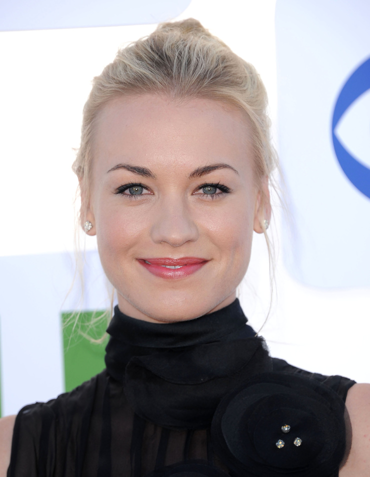Yvonne Strahovski Yvonne Strahovski