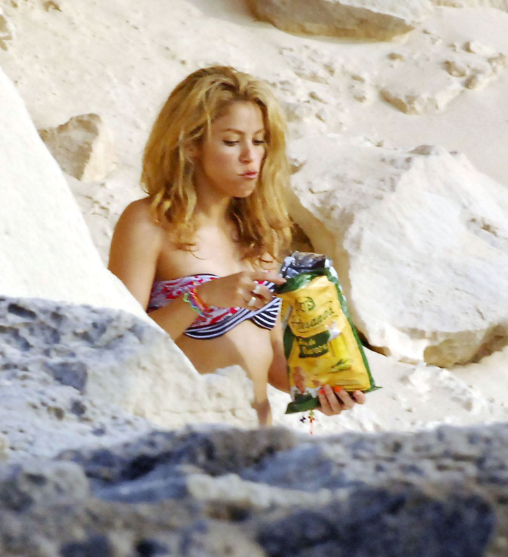 Shakira Shakira
