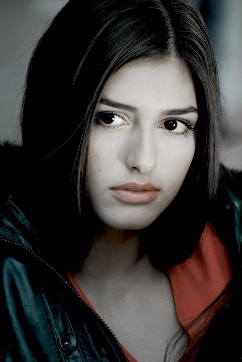 Ana Stefanescu Ana Stefanescu