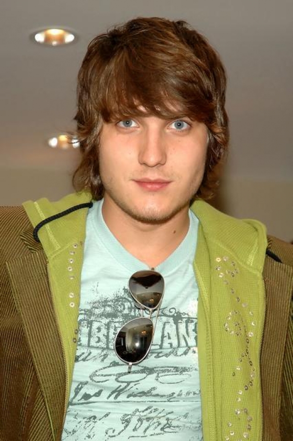 Scott Michael Foster