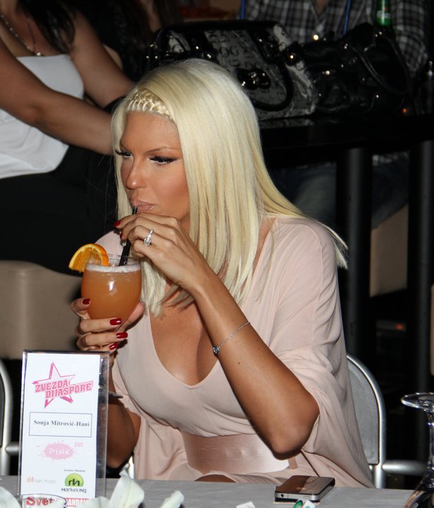 Jelena Karleusa Jelena Karleusa