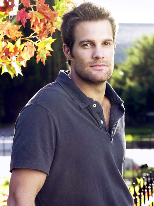 Geoff Stults