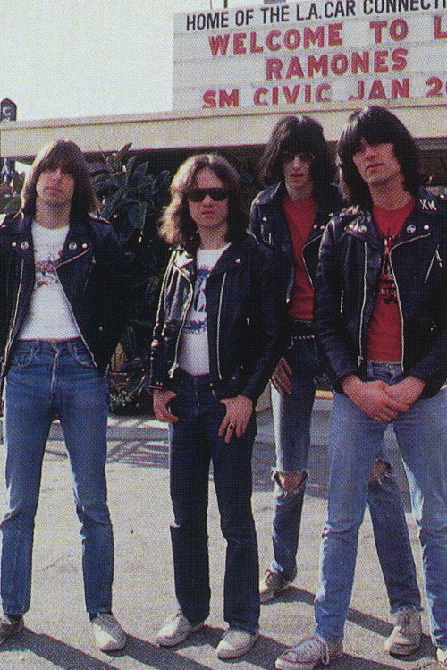 Ramones Ramones