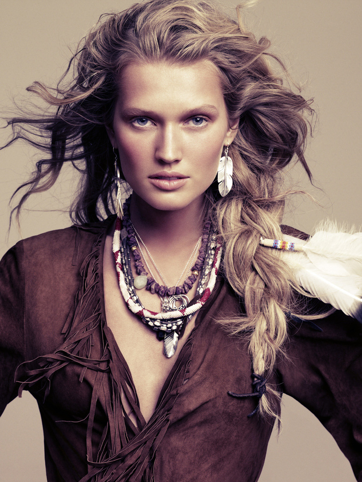 Toni Garrn Toni Garrn