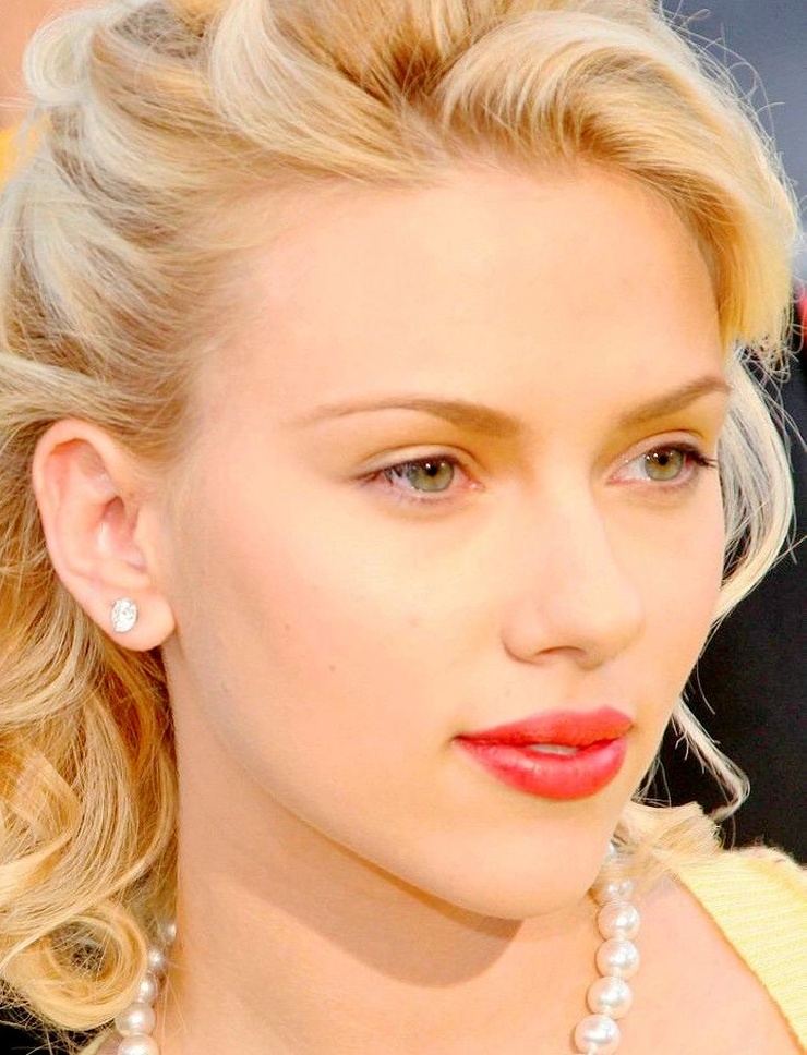 Scarlett Johansson Scarlett Johansson