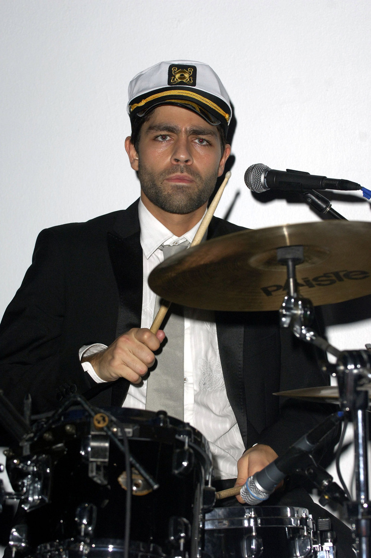 Adrian Grenier
