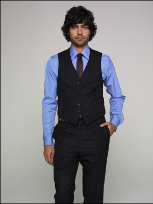 Adrian Grenier