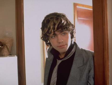 Adrian Grenier