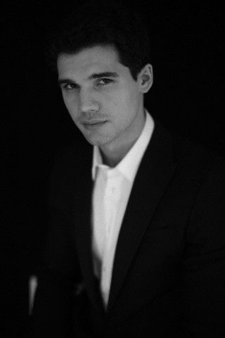 Steven Strait